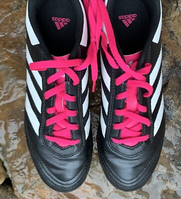 Adidas SGC 753003 Soccer Cleat. Black & Hot Pink. Men's Size: 5 1