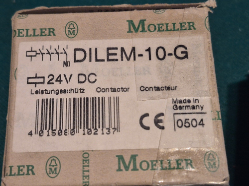 LOT OF (2) NEW MOELLER DILEM-10-G CONTACTORS - Picture 2 of 3