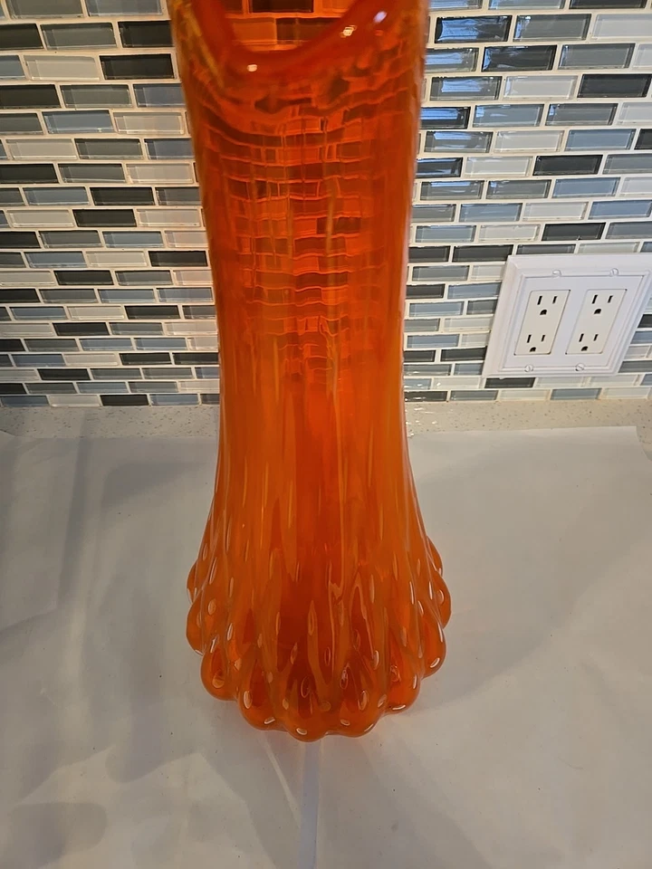 Vintage LE Smith Flame Orange Swung Glass Vase Air Bubbled Ribbed Simplicity 24” - image 3 of 4