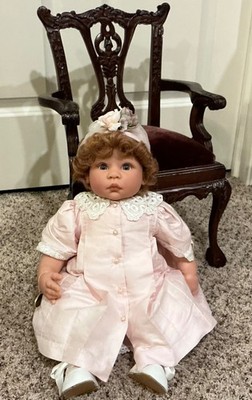 Vintage Lee Middleton Doll  Reva Tessa / Brand New/  Chair /  '' PERFECT GIFT ''