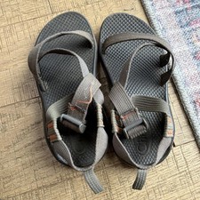Chaco Z/1 Classic kids Sandals Size 2 Gray/Black Hook Loop Adjustable