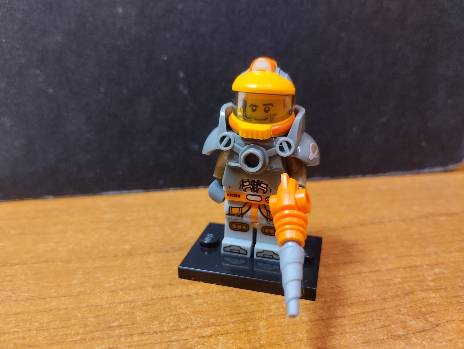 LEGO Minifigures Series 12 n° 6 Minatore dello Spazio / Space Miner #