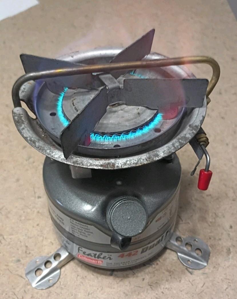 Coleman Peak 1 Feather 442 Dual Fuel Portable Stove | eBay