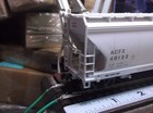 HO Three Bay Center Flow ,Dry Branch Kaolink, Accurail Original Box — photo 5