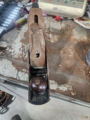 #ad Vtg Stanley Bailey No.5 Wood Plane GC $60.00