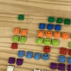 Lego Bionicle 8559 set of 67 Active and Inactive Krana 2002