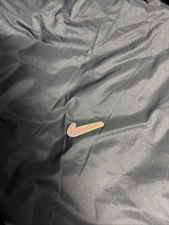 Size Large Nike Full Zip And Button Oversized Parka Jacket NWT Men’s MSRP $250 - Image 2 of 4