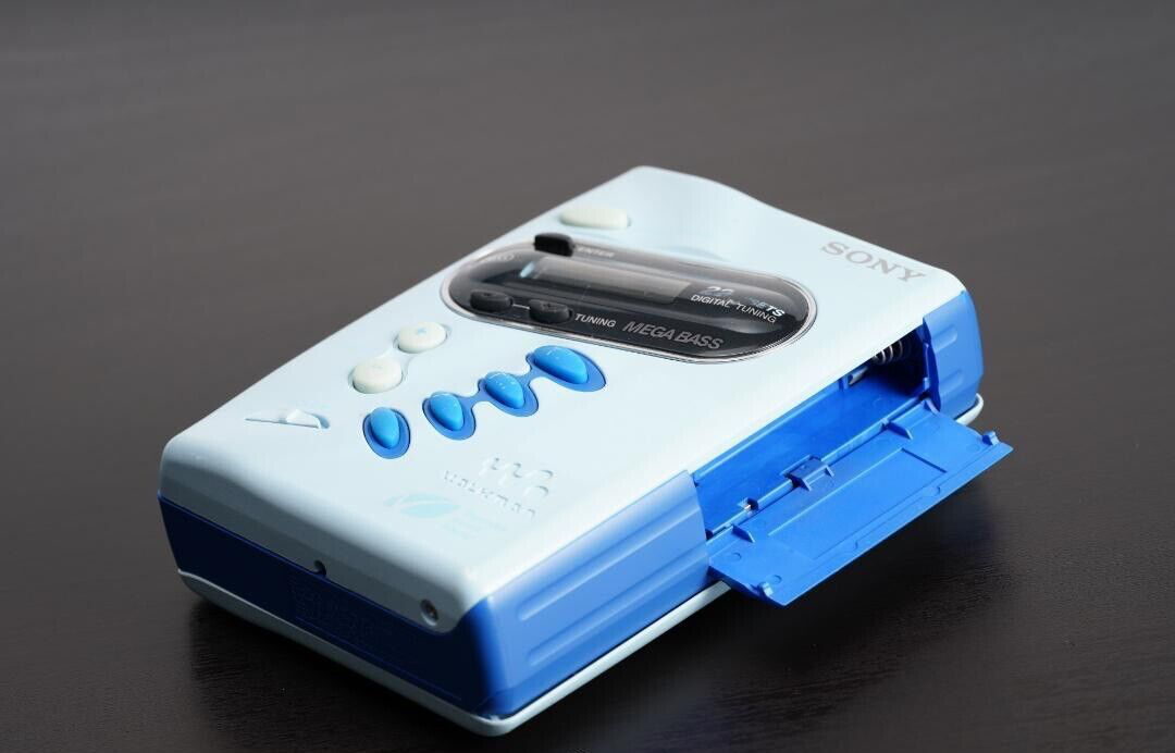 SONY WM-FX202 blue Walkman Radio AM/FM Cassette Player Good | eBay