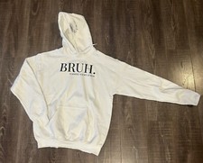 Sweatshirt Women  s Size Medium NWT