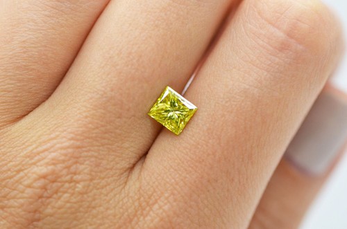 Loose Yellow Diamond Fancy Color Princess Shaped 1.42 Carat VS2 Enhanced Natural - Picture 8 of 10
