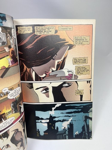 Batman Collected Legends Of The Dark Knight Vintage 1993 TPB - Picture 4 of 4