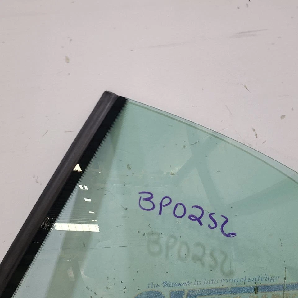 BMW 335I M 2010 deportivo convertible cuarto cristal conductor izquierdo Foto 3 de 4