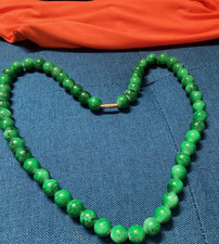Green Beaded Necklace Round Beads Ball Chain ...