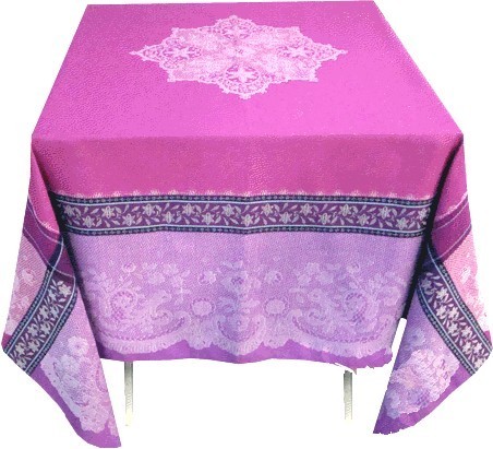 Nappe jacquard déperlante téflon 3m MCTISSUS framboise pour protéger votre grande table des taches
