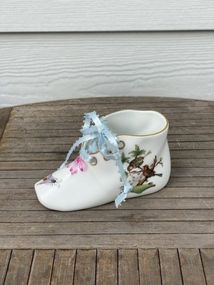 Herend Rothschild Bird Hungary Porcelain Shoe 7570 / RO Figurine