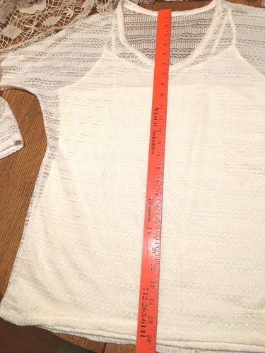 Woman's Ivory Colored Delicate Woven TunicTop w/Attached Camisole, V Neck,Size L - Picture 4 of 12