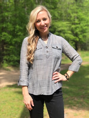 Blu Pepper Top Shirt Blouse Tunic Womens Large L Black White Gray Pocket Button