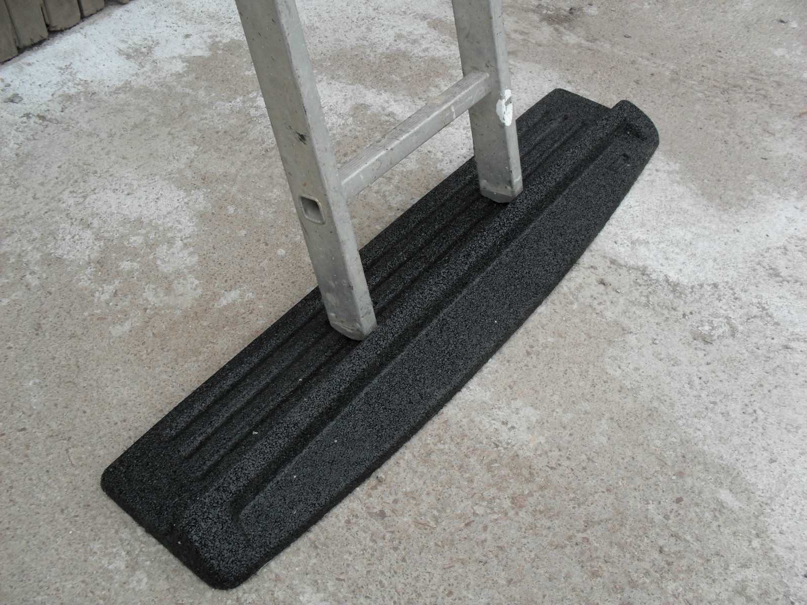 Big Foot Ladder Mat, Rubber Anti Slip Ladder Stopper, Ladder Safety