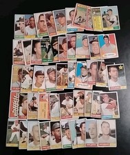1961 Topps Baseball Cards 27