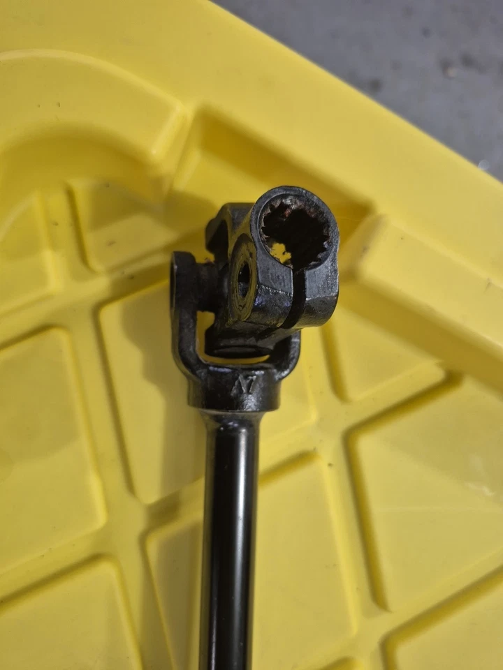 2012 Can-am Spyder Roadster RT Limited St Se5 Steering Stem Shaft Column - Image 2 of 4