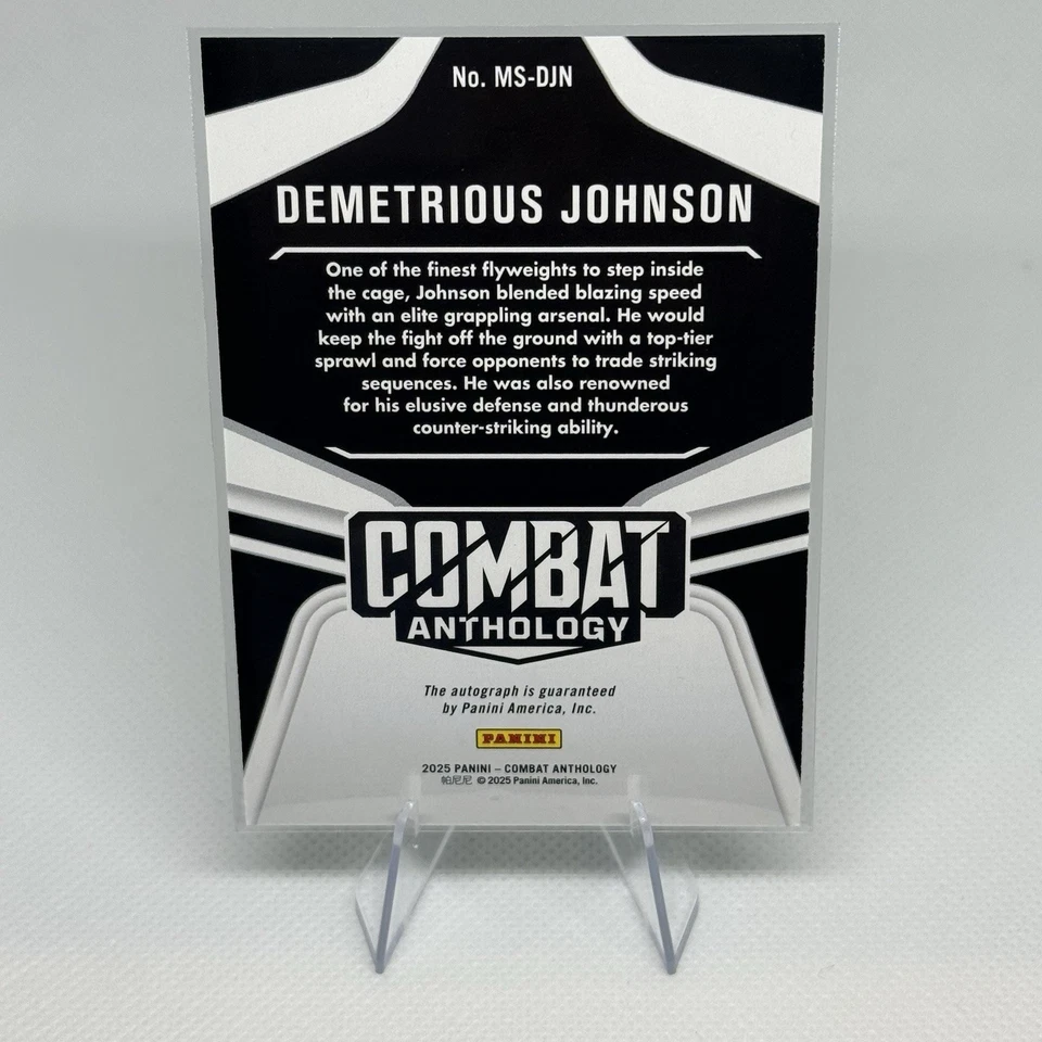 2025 Panini Combat Anthology Demetrious Johnson Auto MMA Stars Cracked Ice /25 - Image 3 of 4