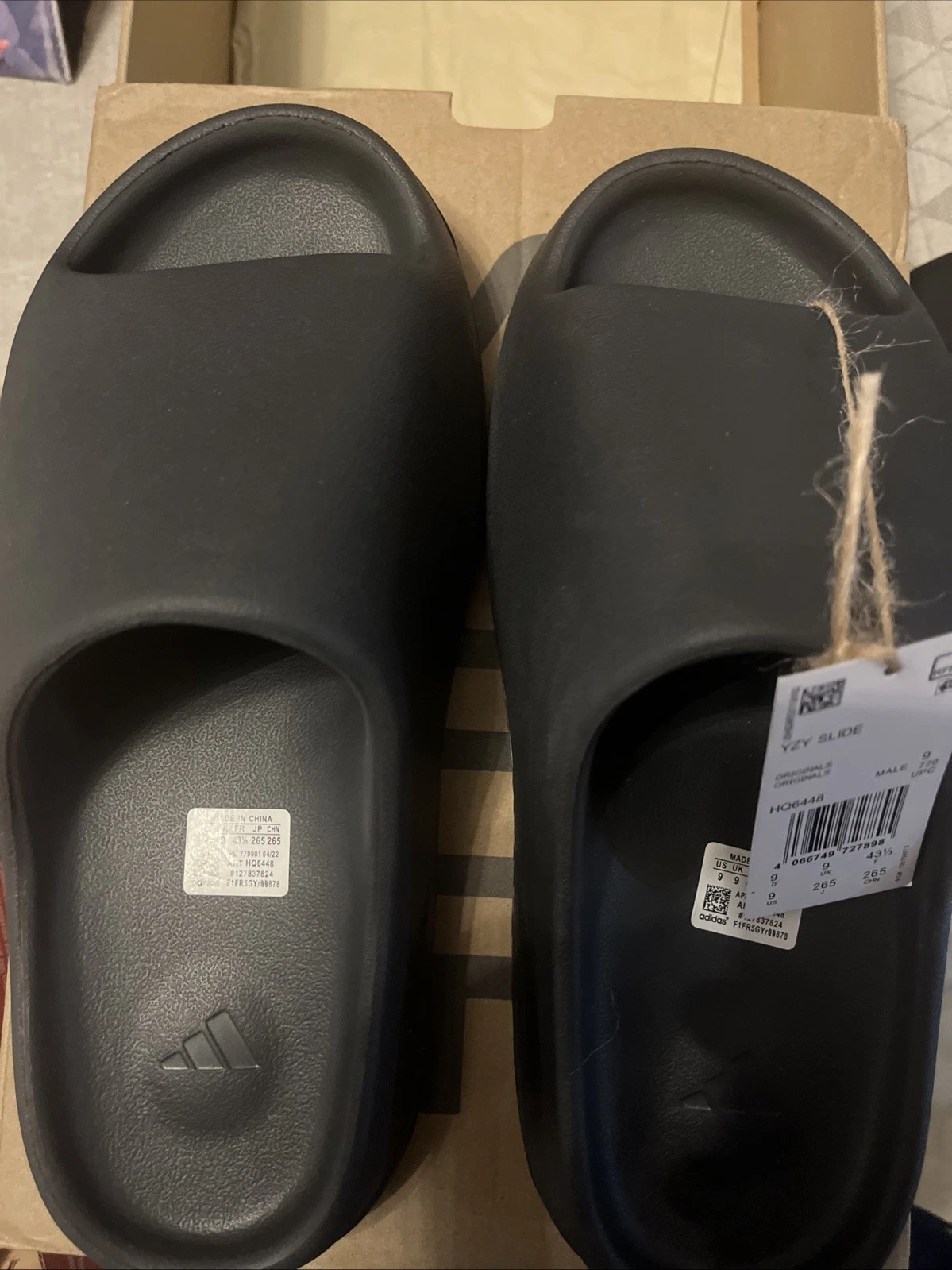 ADIDAS YZY Slide onice scuro taglia UK 9