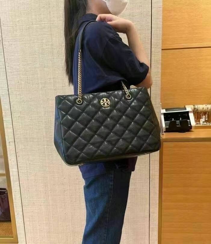 NWT Tory Burch Willa Quilted Leather Tote Bag in Black $678