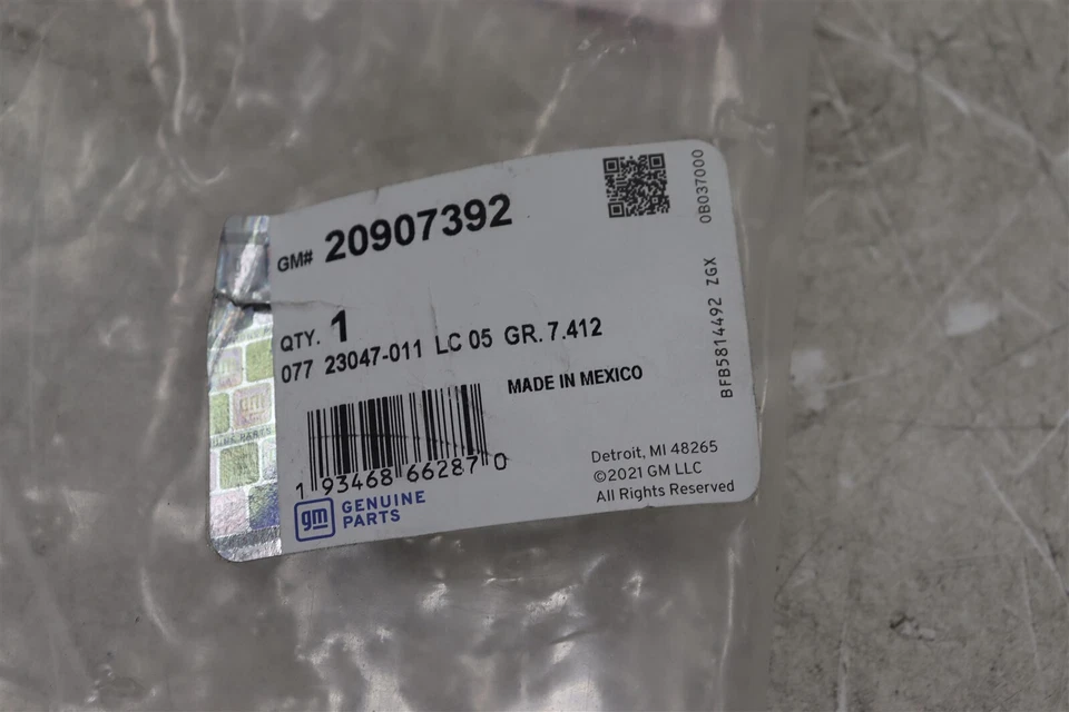 Nuevo resorte helicoidal de suspensión delantera GM 20907392 OEM Cadillac SRX 2012-2016 Foto 2 de 4