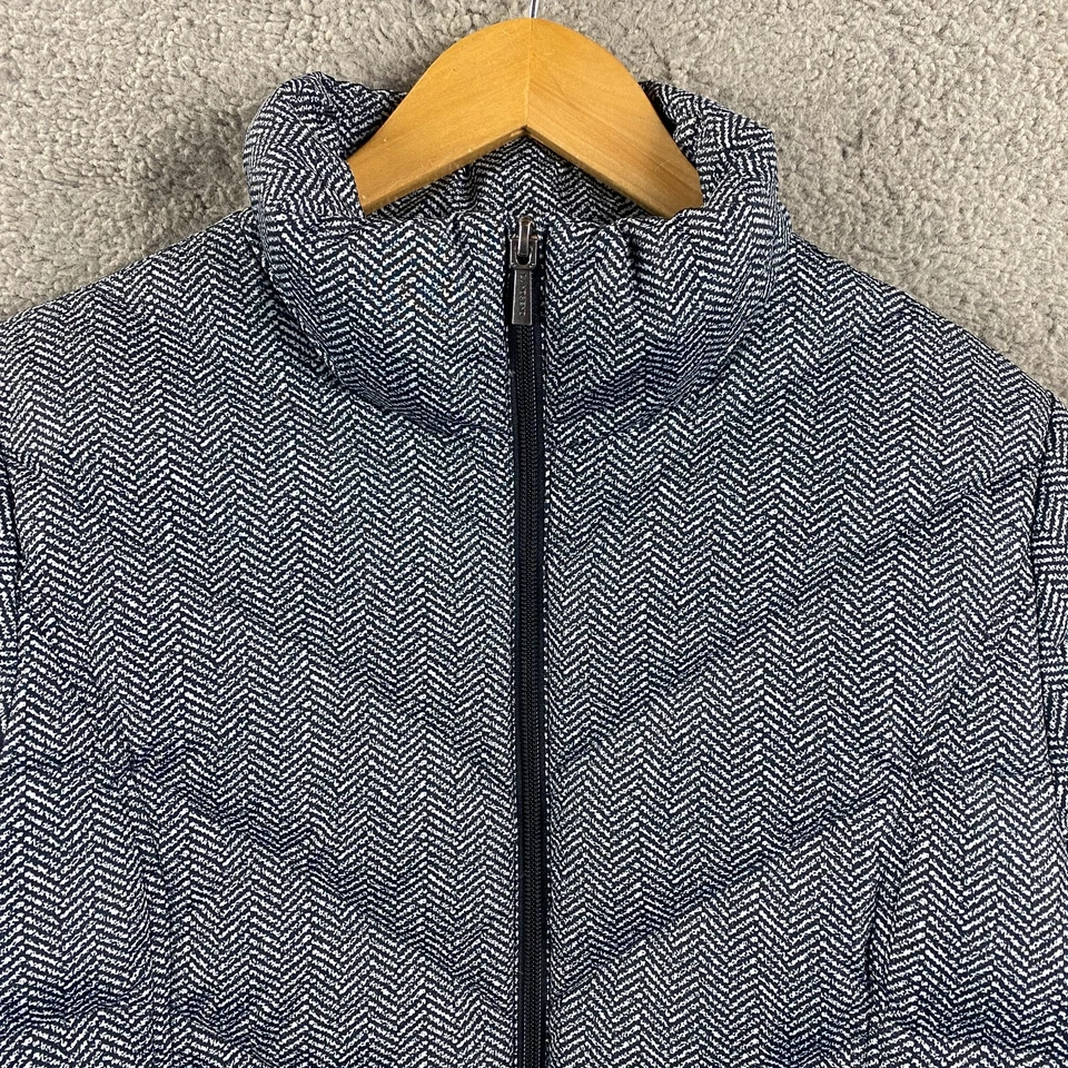 Chaqueta de plumón acolchada Lands' End para mujer pequeña gris Chevron Puffer abrigo aislante Foto 3 de 4