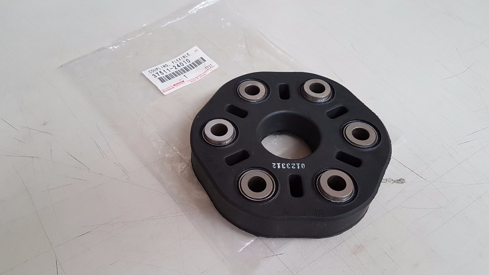 37511 24010 toyota