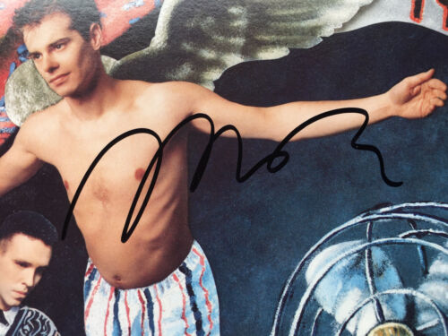Signed CROWDED HOUSE Self Titled VINYL Record LP Autographed Auto Neil Finn Nick - Picture 2 of 15