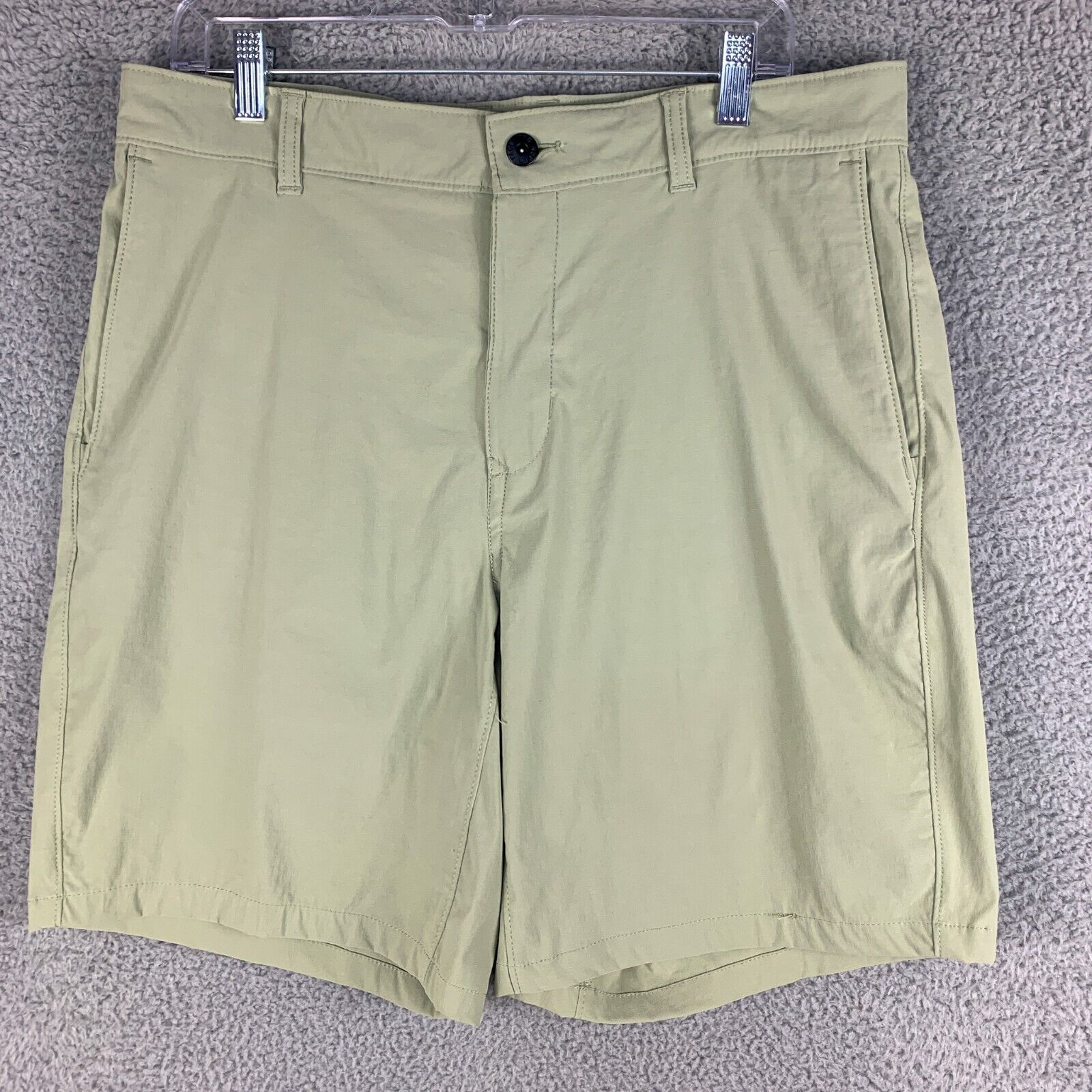 The North Face Outdoor Shorts Mens 34 Green Fish Fishing Hiking Camping Stretch