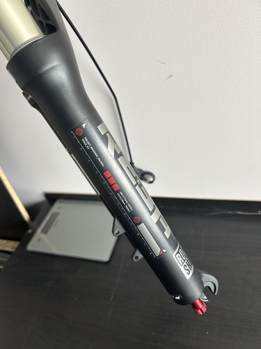 Rock Shox Reba SL Dual Air 26" 1 1/8 Threadless 100mm Travel DSC QR 9mm - Picture 8 of 19