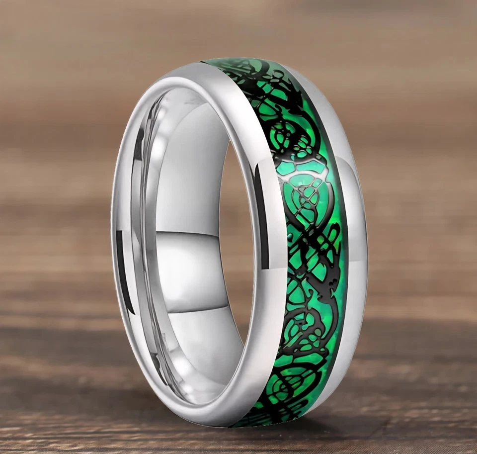 Banda de anillo de carburo de tungsteno con incrustación de dragón verde de fibra de carbono pulido cúpula de 8 mm Foto 4 de 4