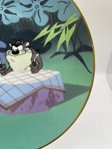 Bedevilled Rabbit 1957 Collectors Plate Bugs Bunny Warner Bros 1993 2322 de 5000 - Imagen 5 de 14