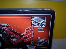 LEGO TECHNIC 9395 Pick-up Tow Truck SET NEW!!! SEALED Retired RARE FREE SHIP