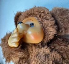 7" Russ Berrie Luv Pets Tubby Loves You Thumb Sucking Plush Toy Bear  #229 1970s