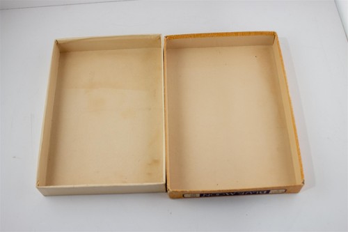 Vintage 1920s Blue Moon Silk Stockings Empty Box -Sexy Legs Lingerie - Picture 3 of 9