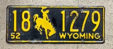 1952 WYOMING license plate – CROOK CO –ORIGINAL TERRIFIC vintage antique car tag