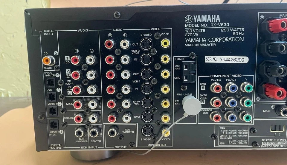 Yamaha RX-V630 AV Receiver 6.1 Channel Natural Sound DTS Dolby - Image 3 of 4