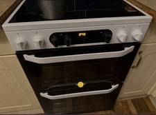 Hotpoint 60cm Ceramic Cooker HDM67V9HCW/UK , Double Oven, White (10875)