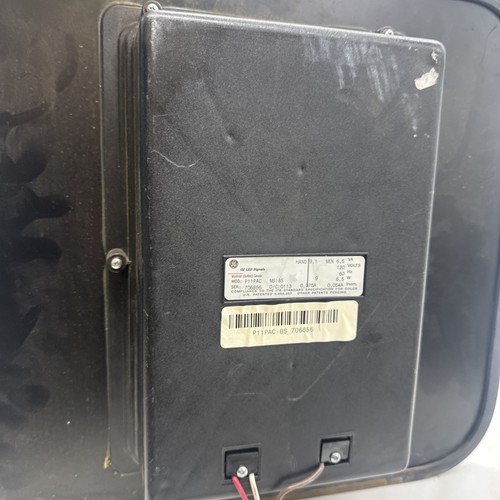 GE P11PCA 8S LED Street Signal Light - Picture 7 of 10