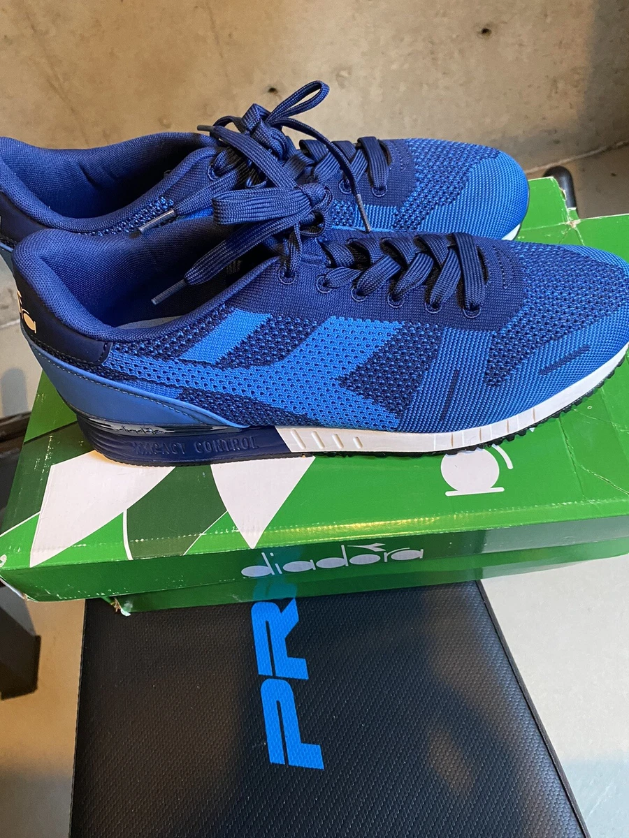 Diadora titan weave