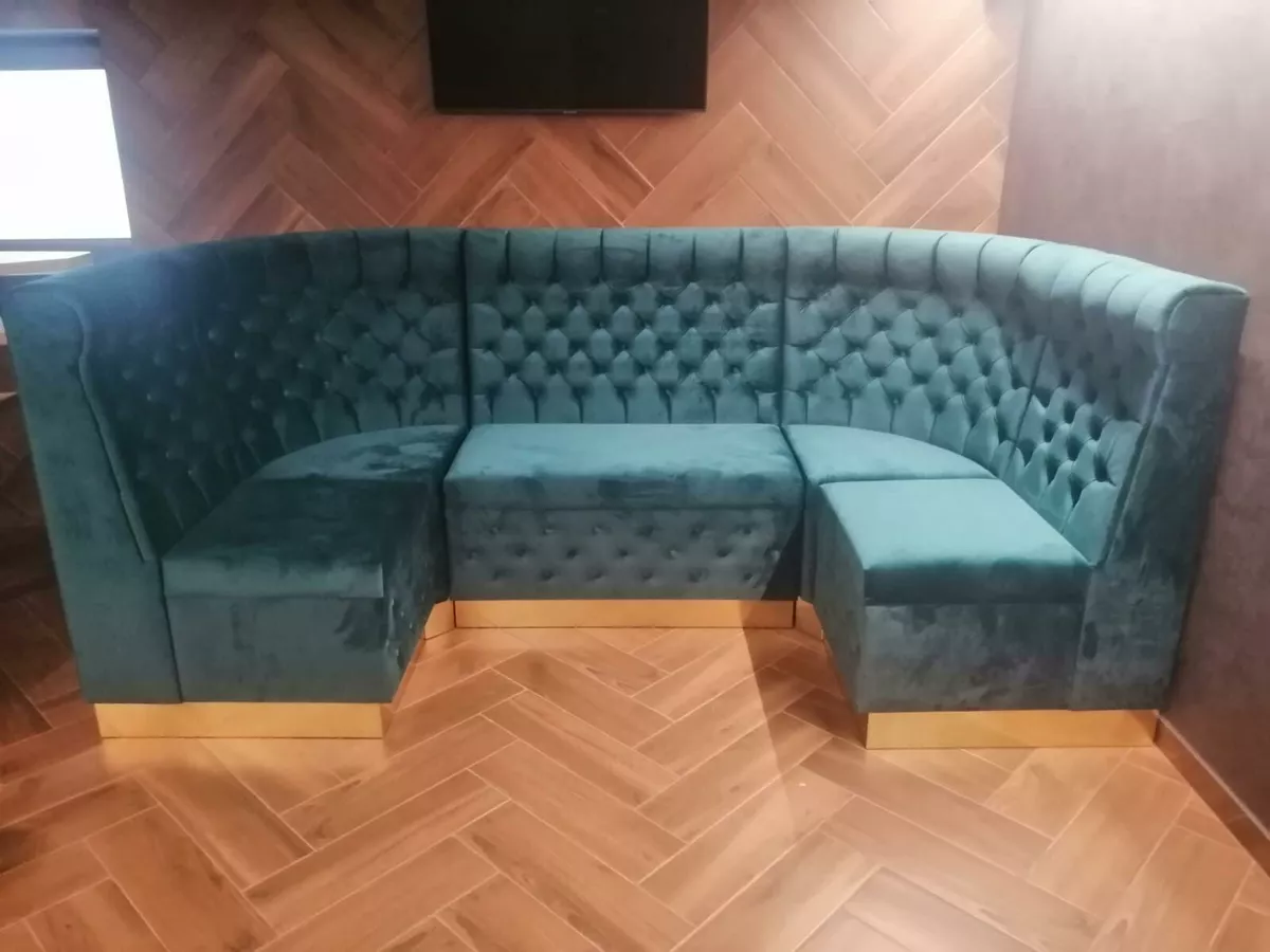 Kitchen Cafe Reception Pub Restaurant Booth Seating Banquette