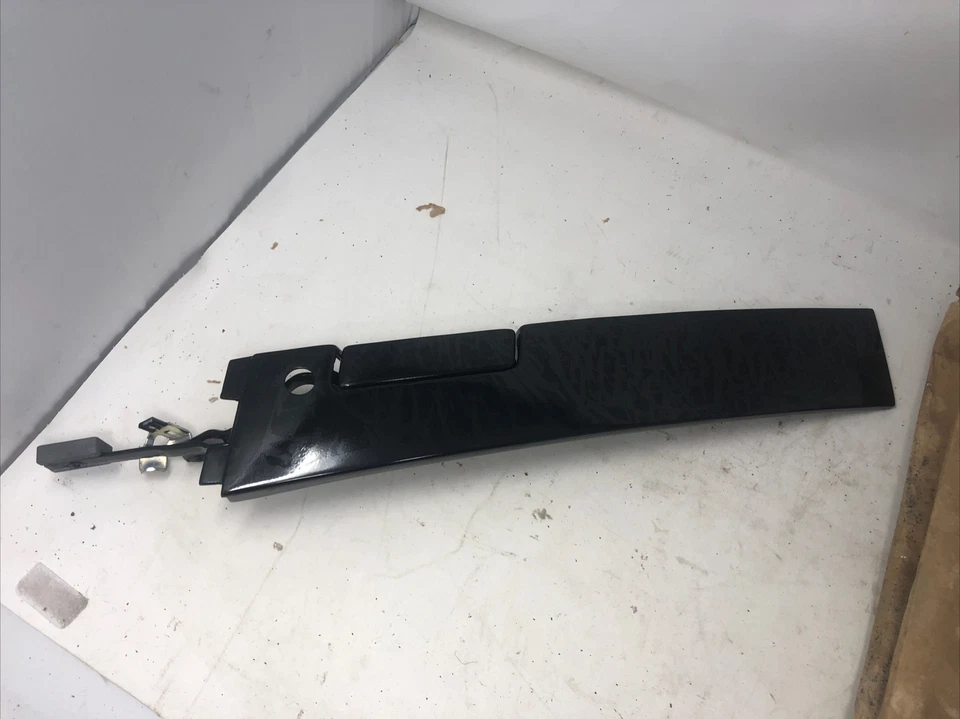 PONTIAC GRAND PRIX 2 DR EXT MANIJA DE PUERTA NEGRO BRILLANTE DERECHA 1988-96 1090027 - NOS Foto 3 de 4