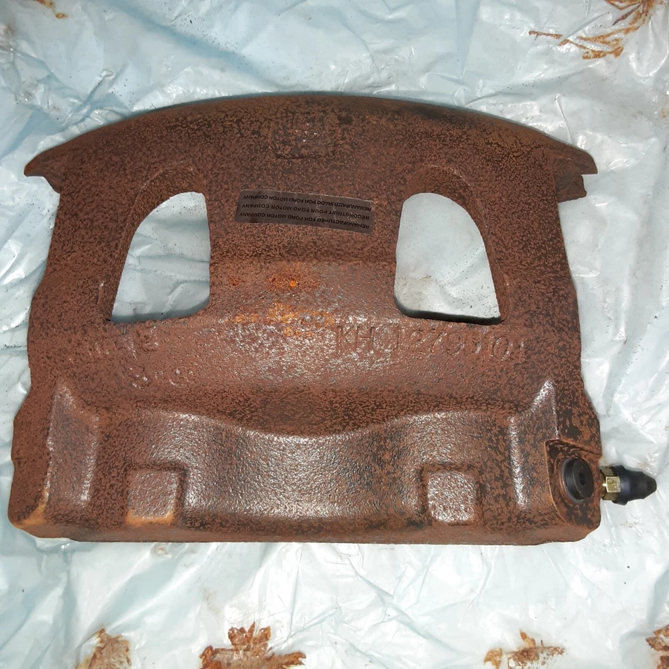 BRC-7-RM Motorcraft Brake Caliper F7TZ-2V121-AARM NOS With Boc - Image 2 of 3