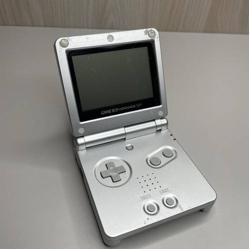 Nintendo Game Boy Advance SP Console Modello AGS-001 + GBA SP OTTIMO - Imagen 9 de 10