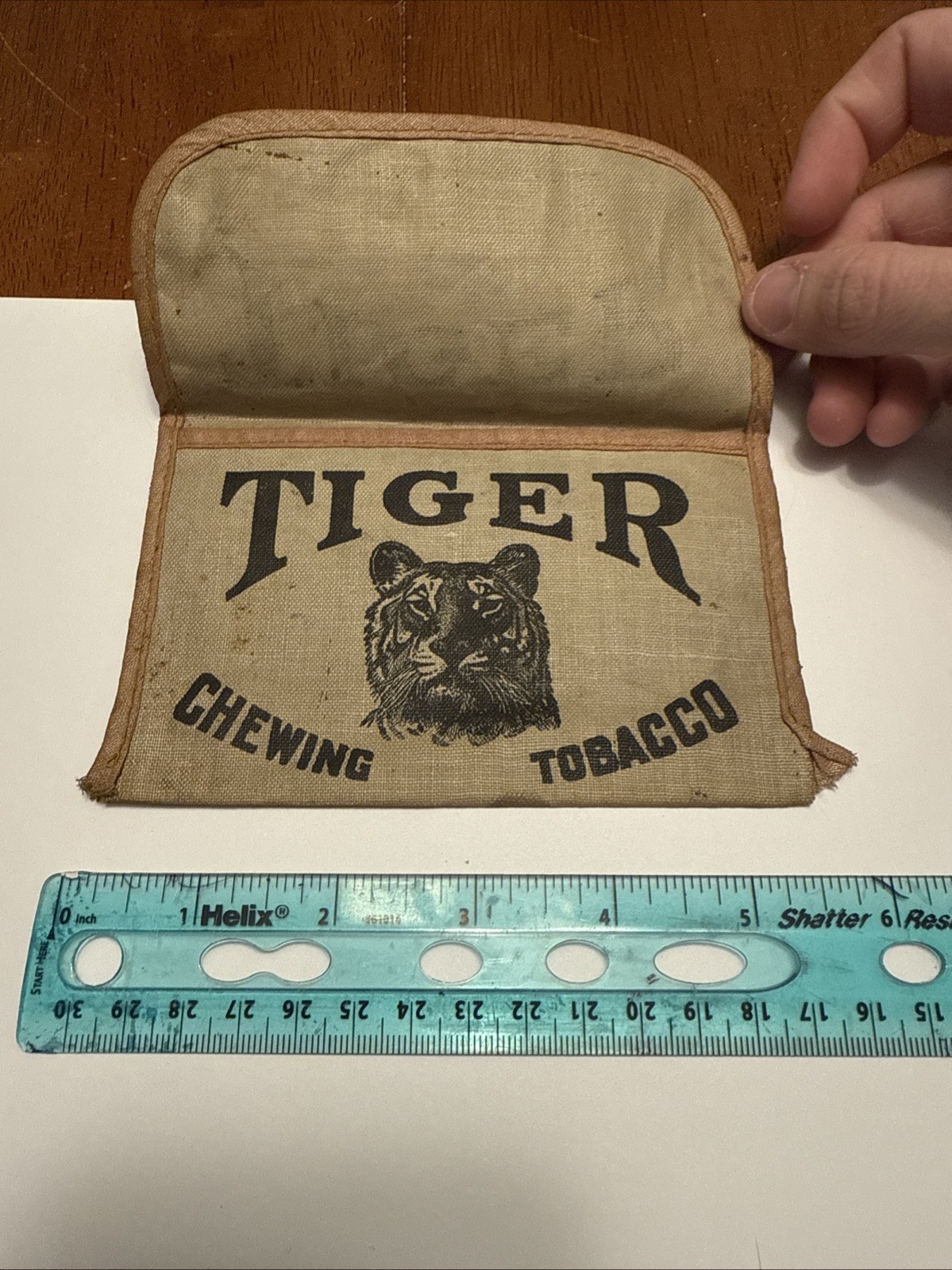 VINTAGE ADVERTISING Tobacco Pouch Empty TIGER Canvas Vintage Tin New Jersey