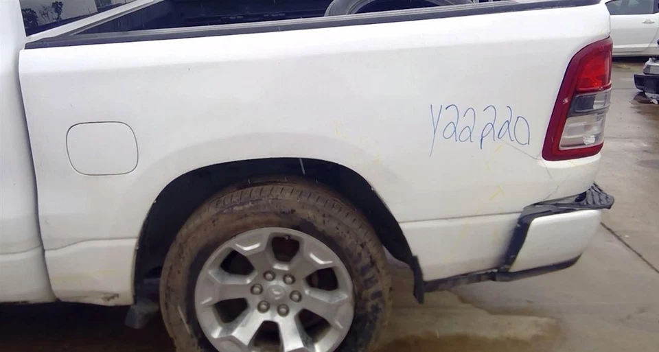 Dodge Ram 1500 2019-2023 camioneta pickup caja nuevo estilo 6 orejetas 5' 7" PW7 blanco 20 Foto 2 de 4