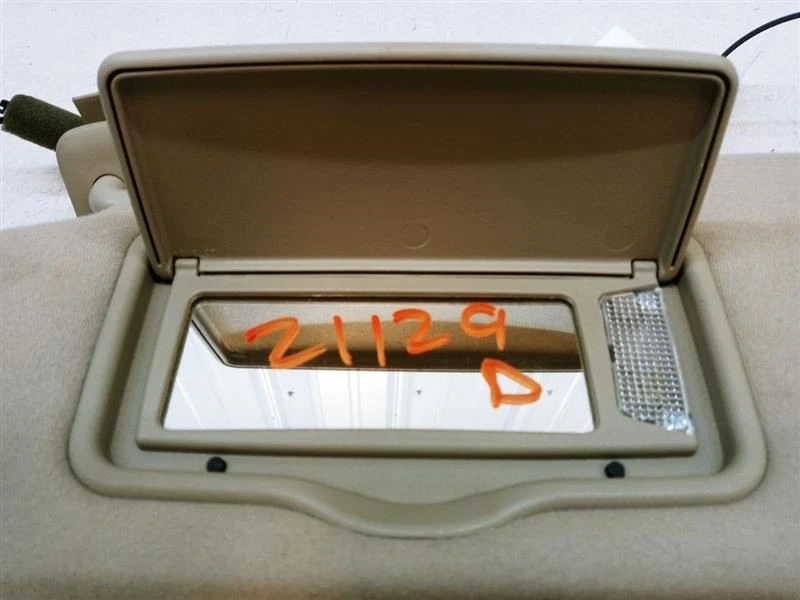 Parasol izquierdo Mazda 2007 6 conductores con iluminación fabricante original usado probado Foto 2 de 4